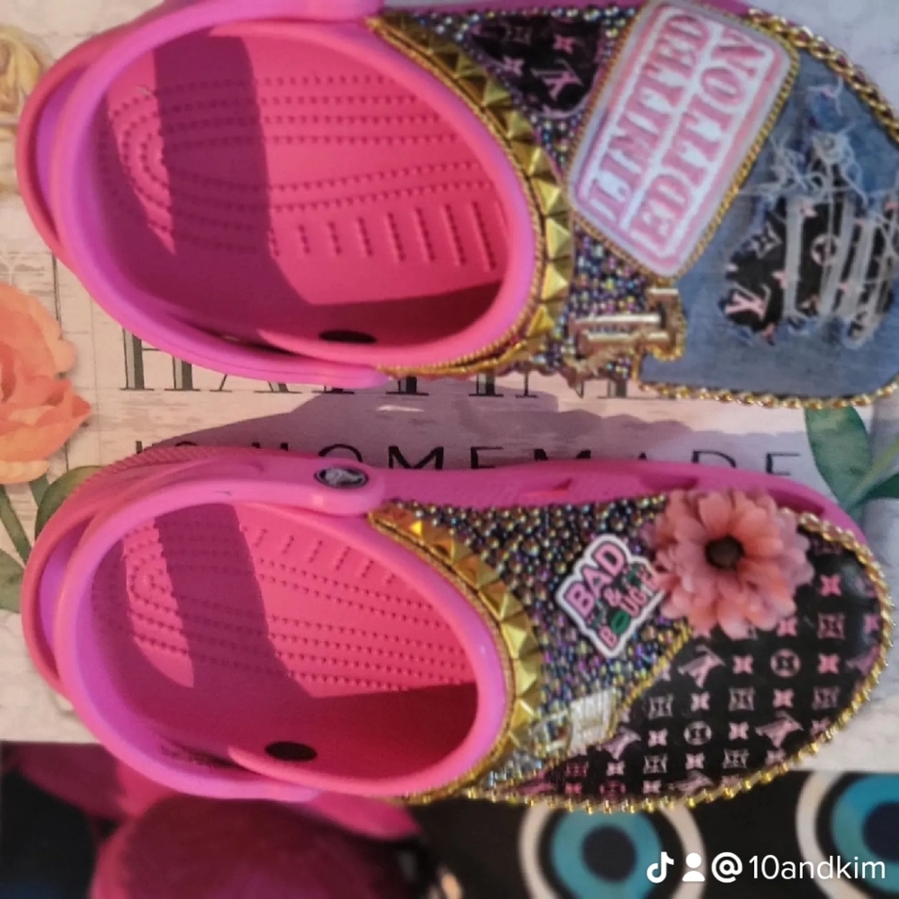 Custom crocs - Picture 7 of 9